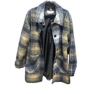 Nikki Jones medium plaid sherpa faux lamb coat jacket